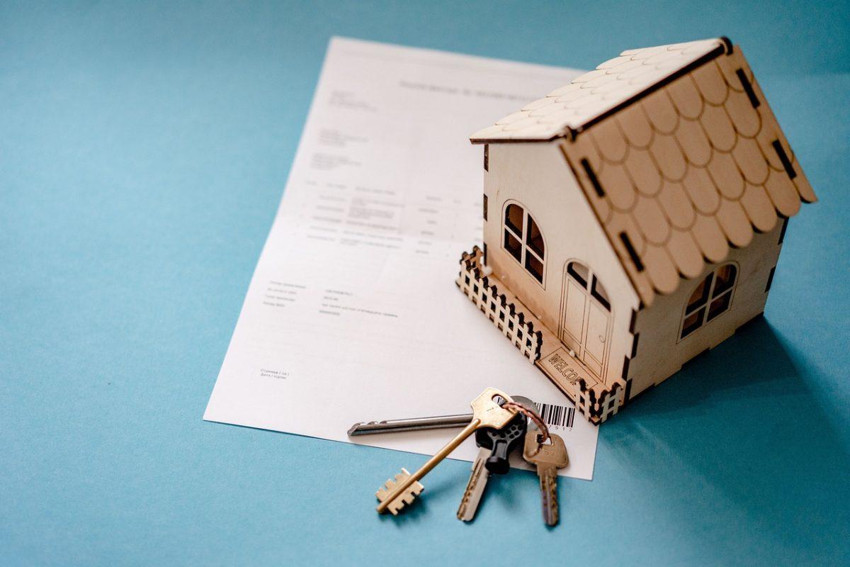Est ce que c’est le locataire ou le propriétaire qui doit souscrire à l’assurance habitation du logement ?